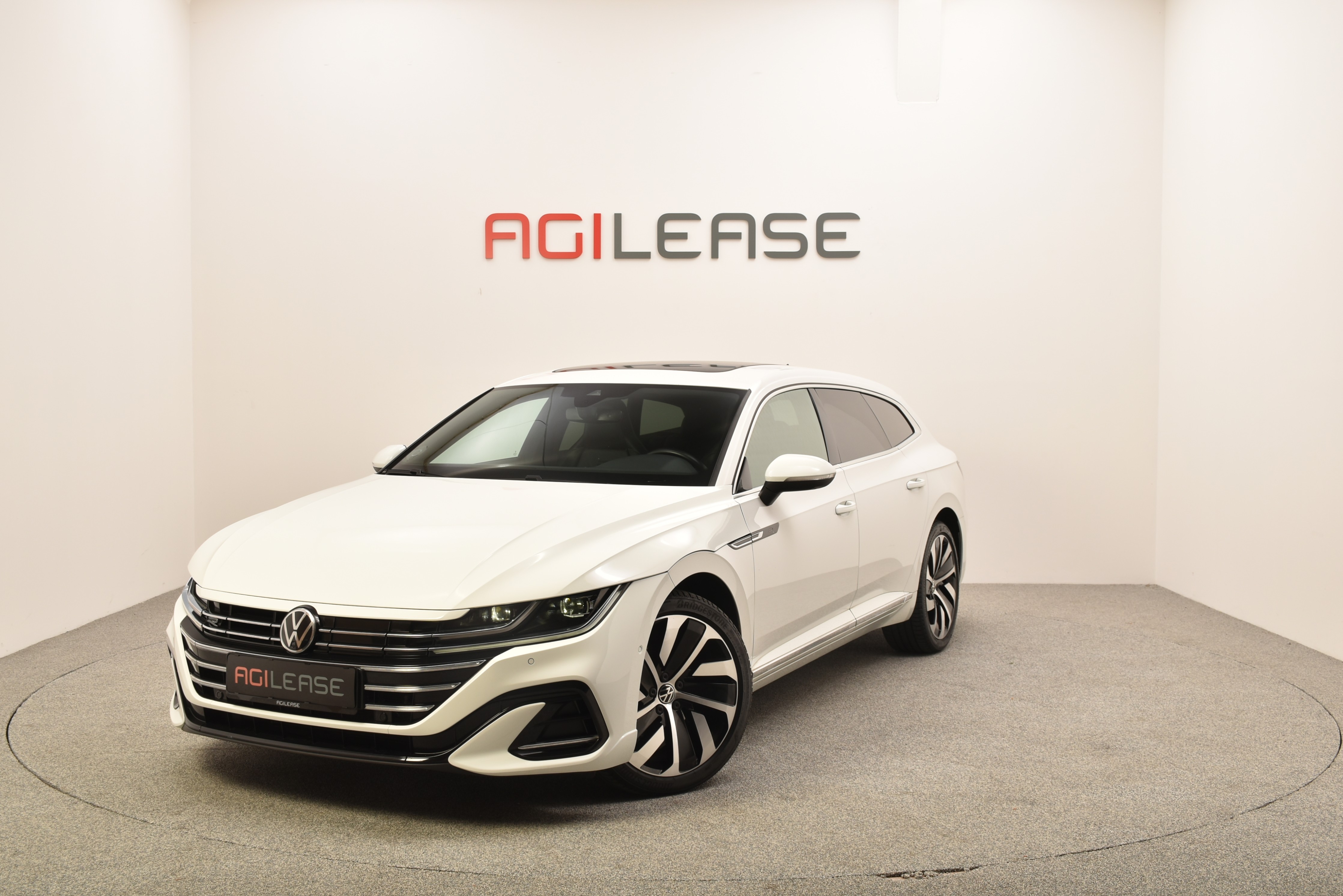 Volkswagen Arteon Shooting Brake eHyb R-Line
